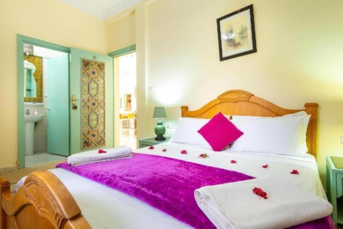 Qodwa Bed & Breakfast Sidi Abdallah Ghiat